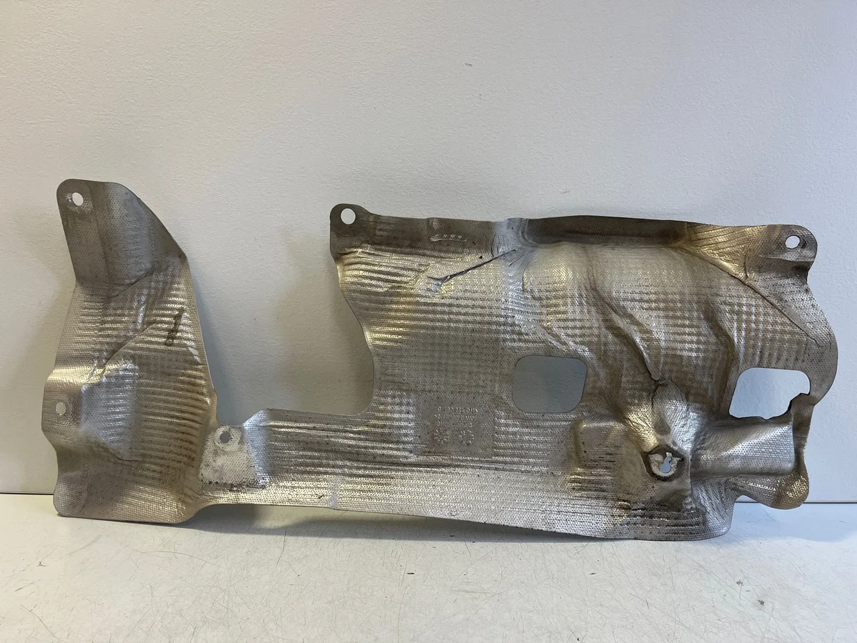 Audi Q7 4M Pare-chaleur d'échappement 4M0825661Q