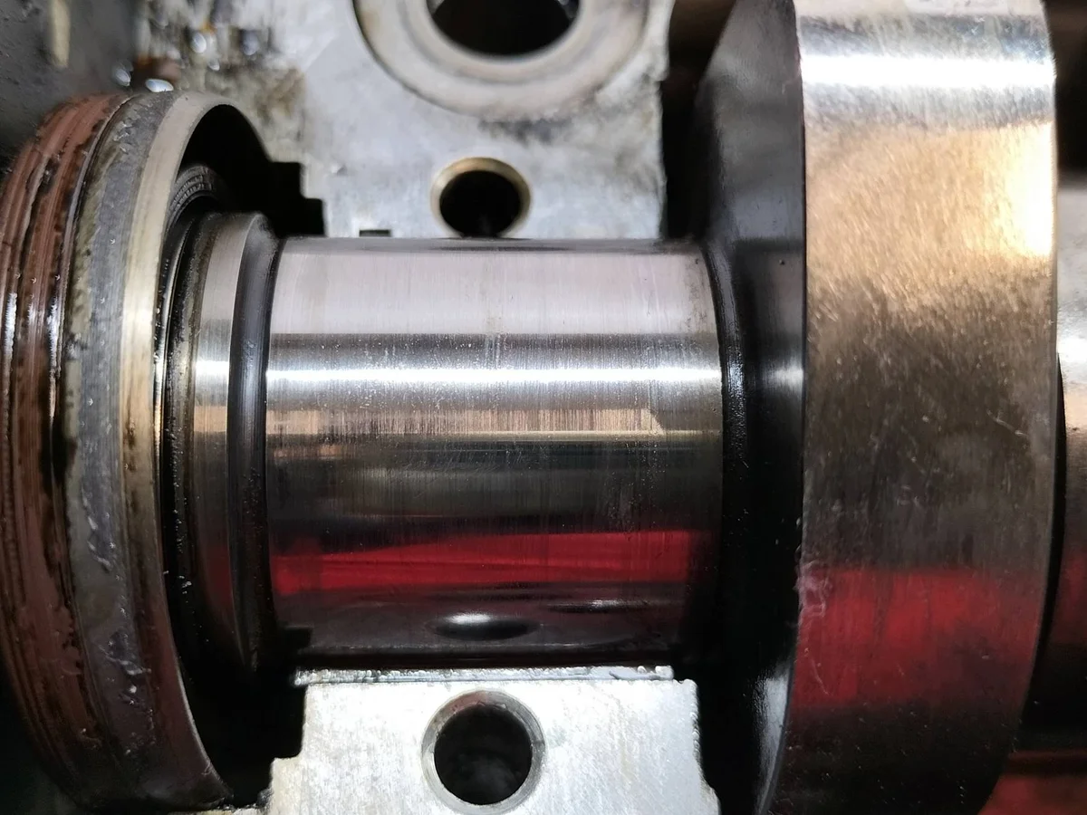 Cilinderkop 1.9 TDI Golf V 038103373R image 8