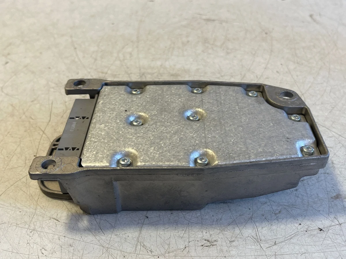 BMW 5 E60 E61 Airbag Module 9172019 image 3