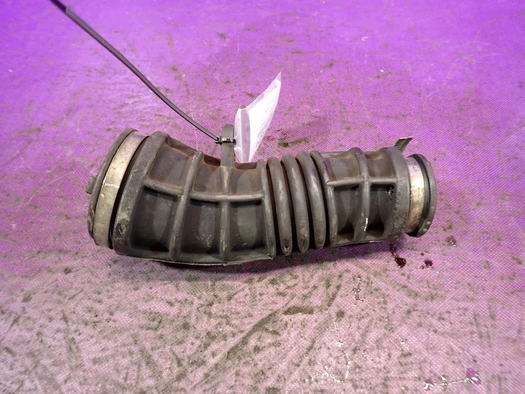 Opel Astra H Air Hose Z-315829- Used