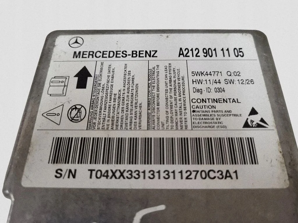 Mercedes-Benz E W212 Airbag Control Unit A2129011105 image 3