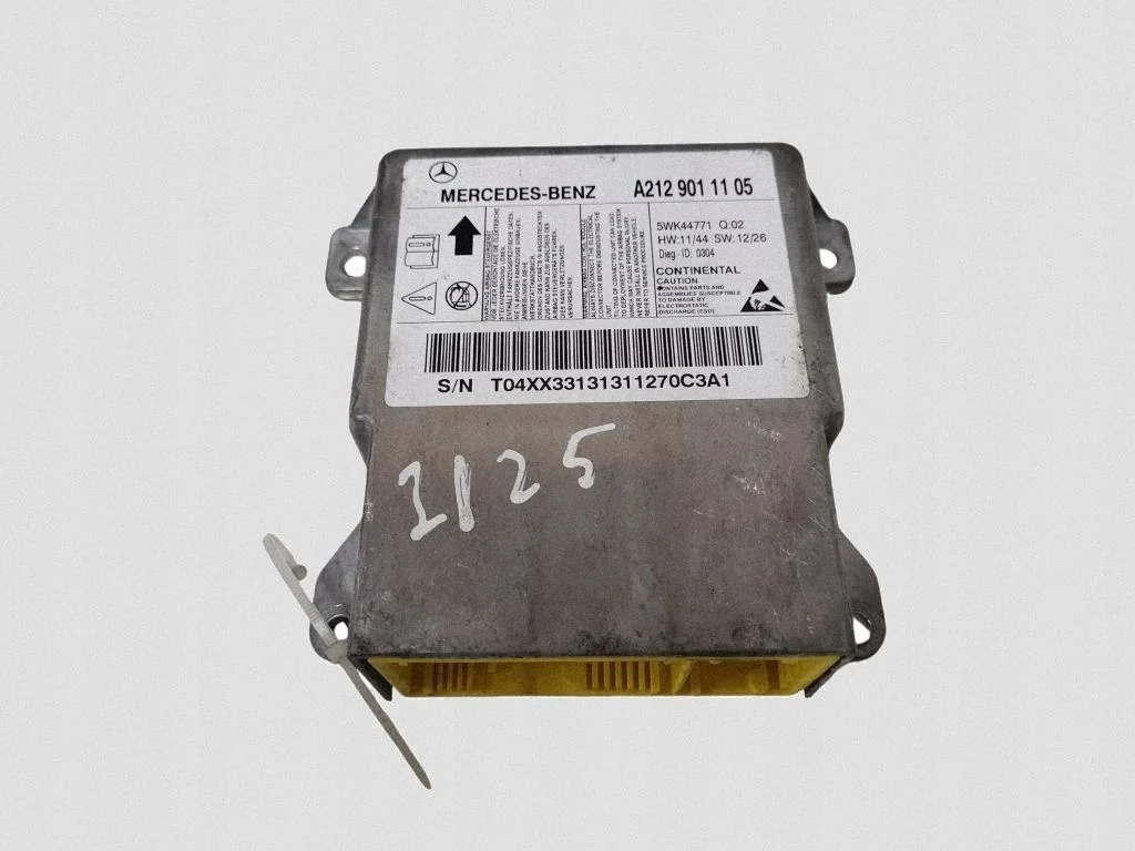Mercedes-Benz E W212 Airbag Control Unit A2129011105 image 4