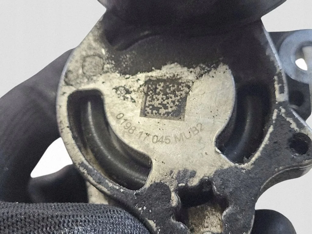 2018 Mercedes-Benz E W213 Spanner Riem image 3