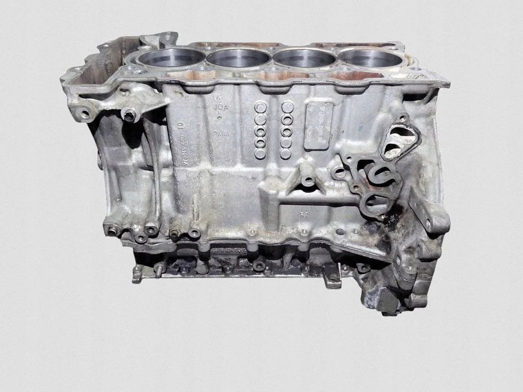Blok silnika Peugeot 5008 1.6 HDi 5F05 image 7