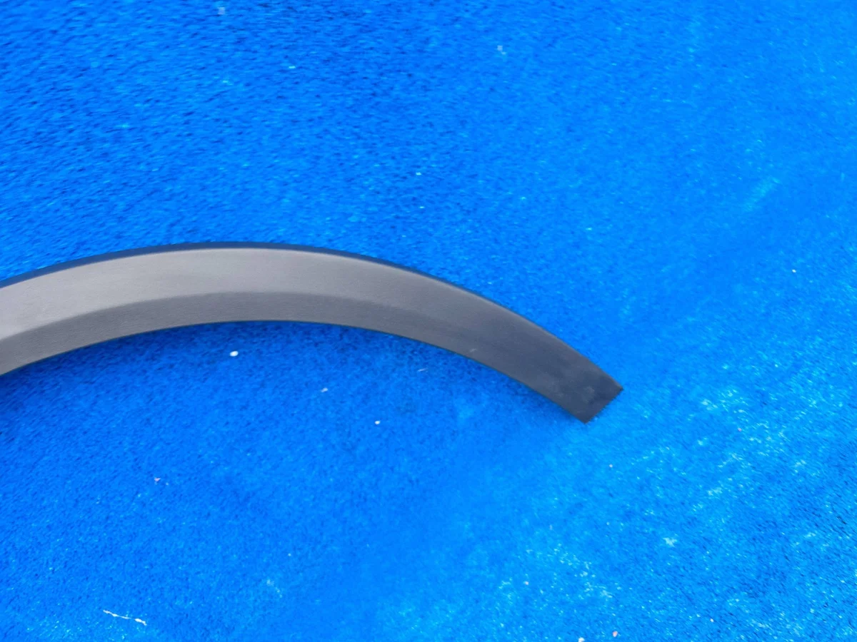 Radlaufverkleidung BMW X5 G05 rechts hinten image 3