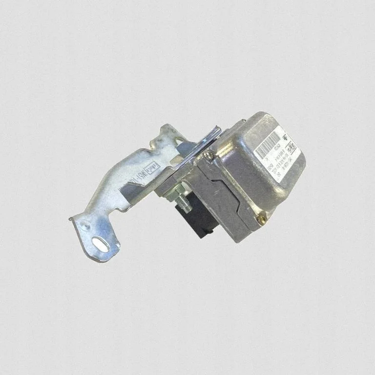 Volvo V50 ESP Sensor 2008 3M513C187AF image 5