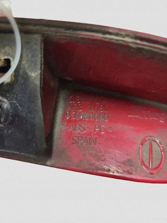 Seat Ibiza IV 6J8827574 éclairage plaque image 3