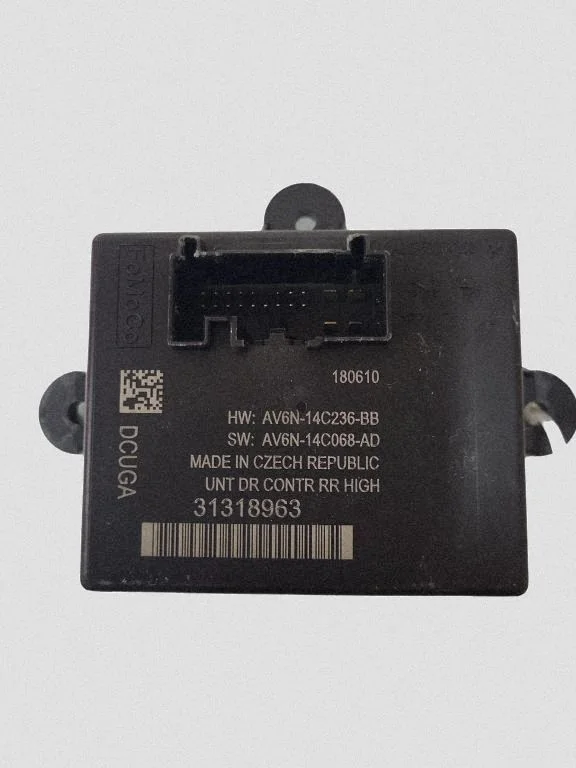 Módulo Puerta Volvo S60 2012 OEM 31318963 image 4