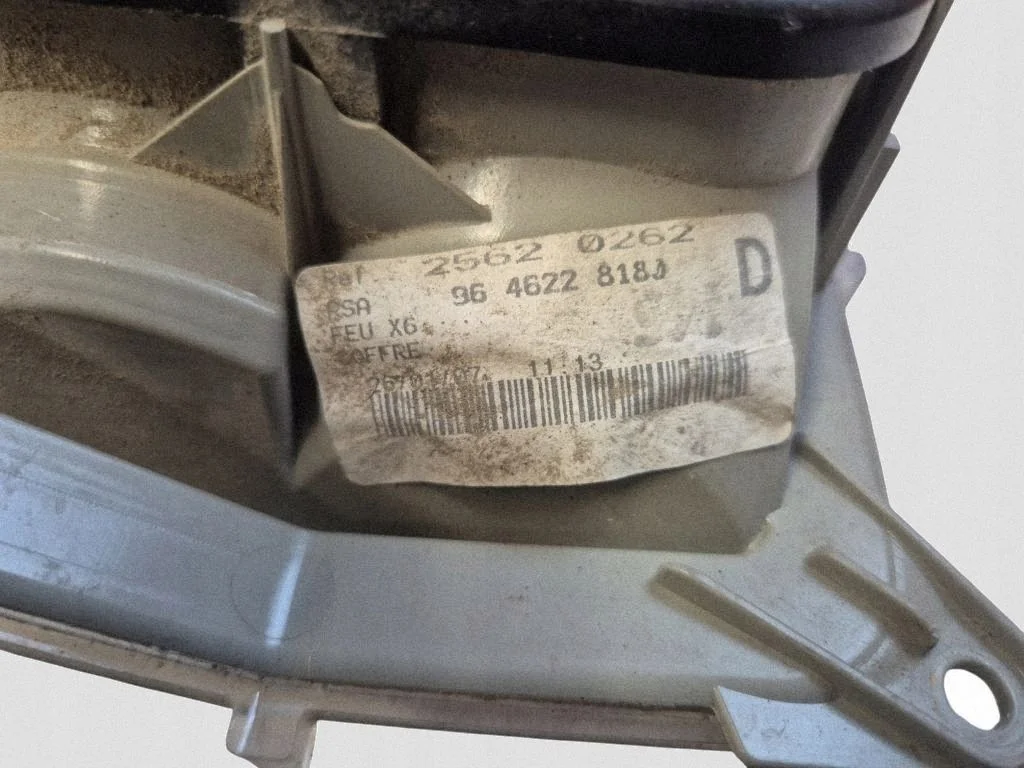 Lanterna Traseira Citroën C6 Usada 9646228180