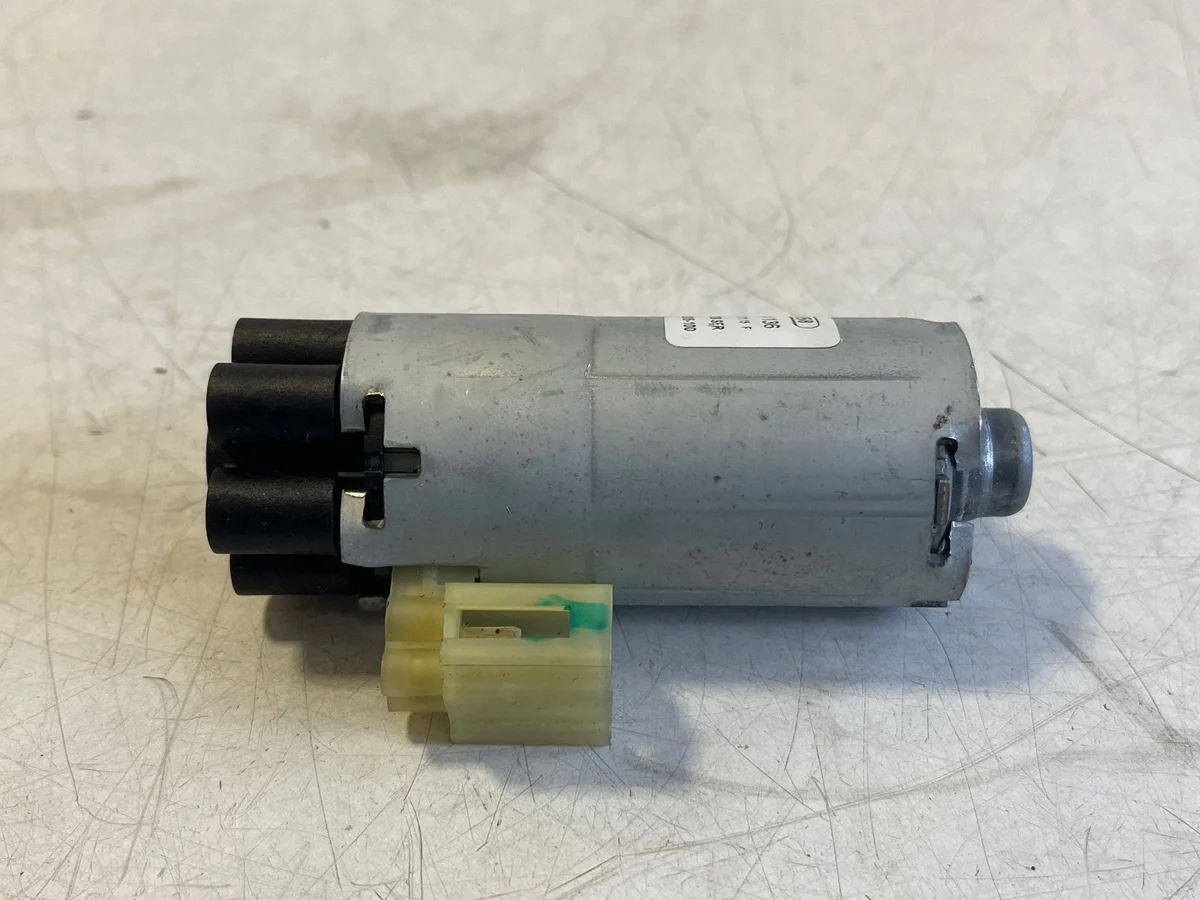 Audi Q7 4M Motor Assento Esquerdo OEM 0390204136