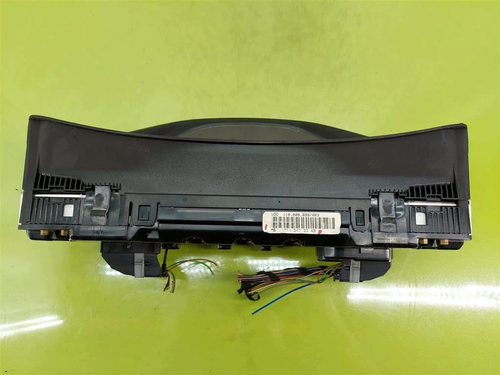 Cuadro de instrumentos Mercedes E-Klasse W210 2.5TD image 4