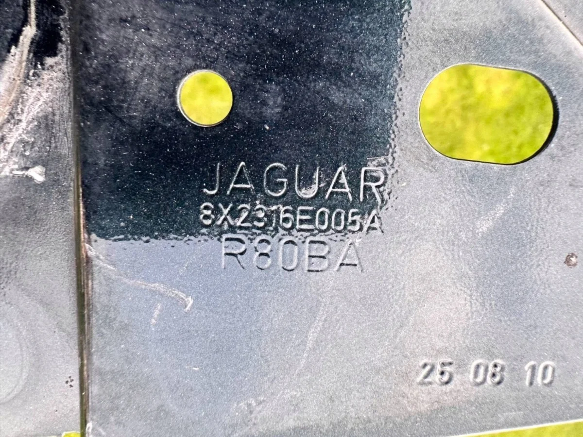 Jaguar 8X2316E005A para-lama esquerdo usado image 10