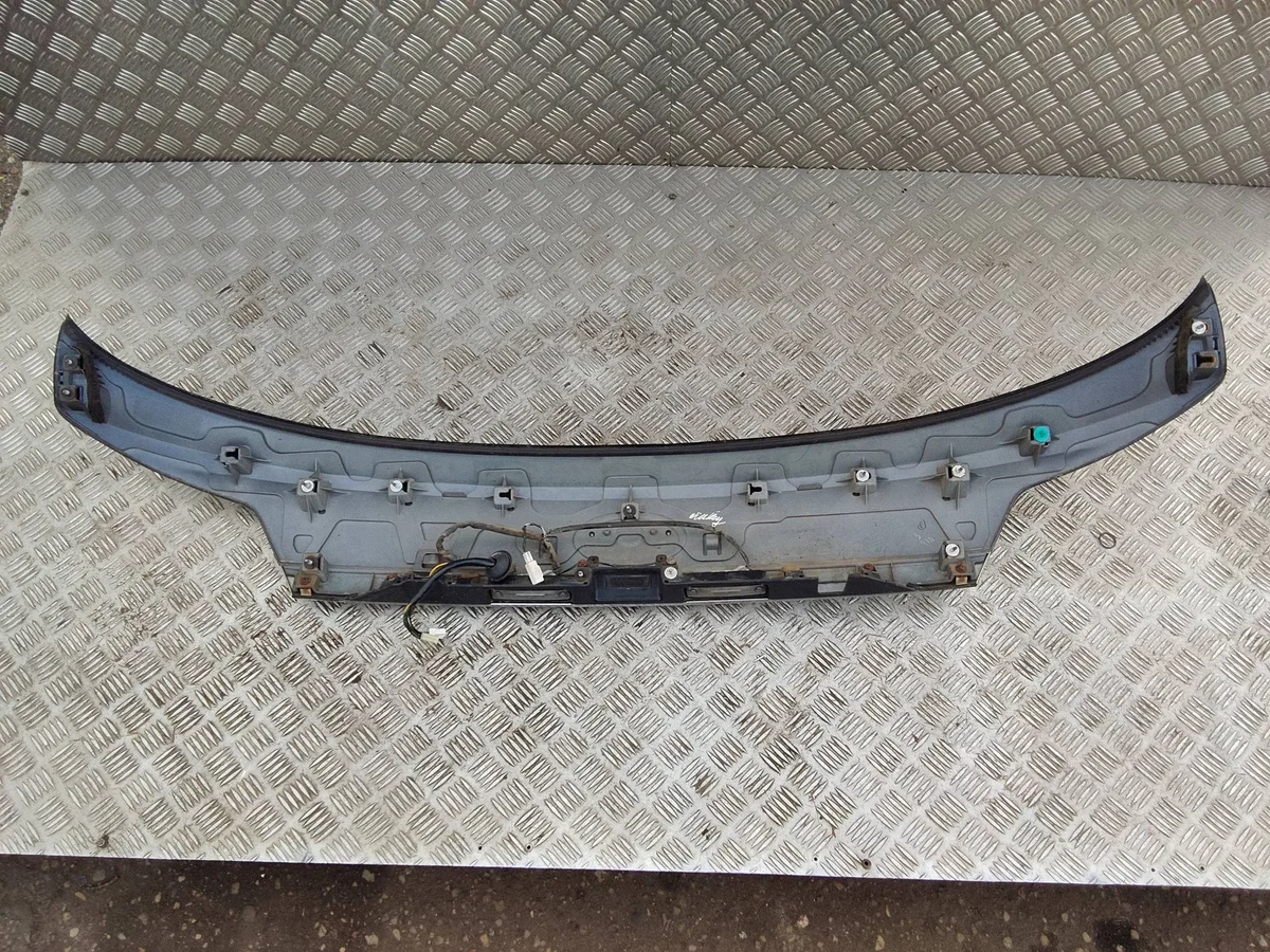Subaru Outback Luz Matrícula 91112AJ050 image 3