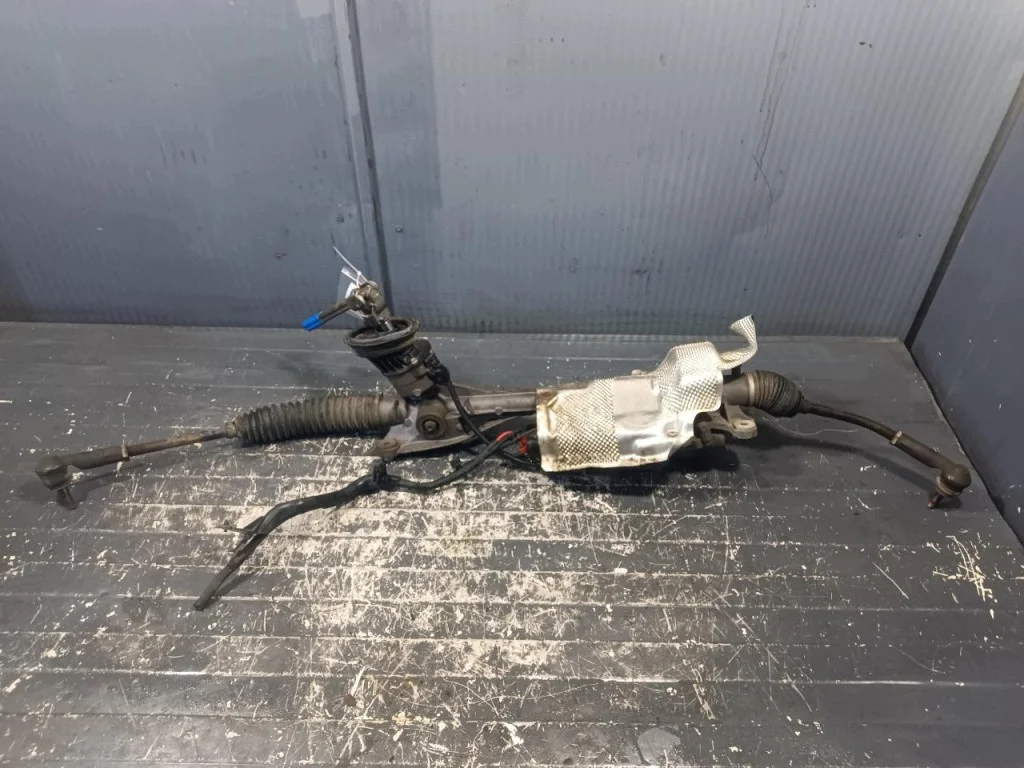 Caja dirección Skoda Octavia III 2.0 TDI