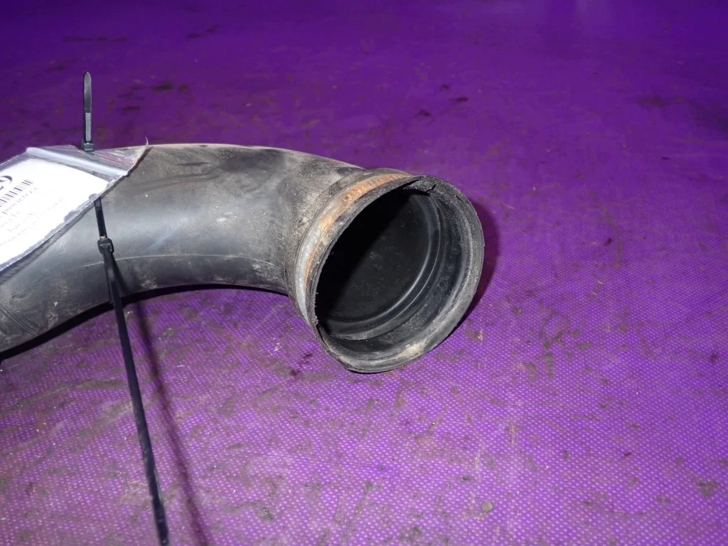 Mangueira de Ar Opel Corsa D Z17DTR image 3