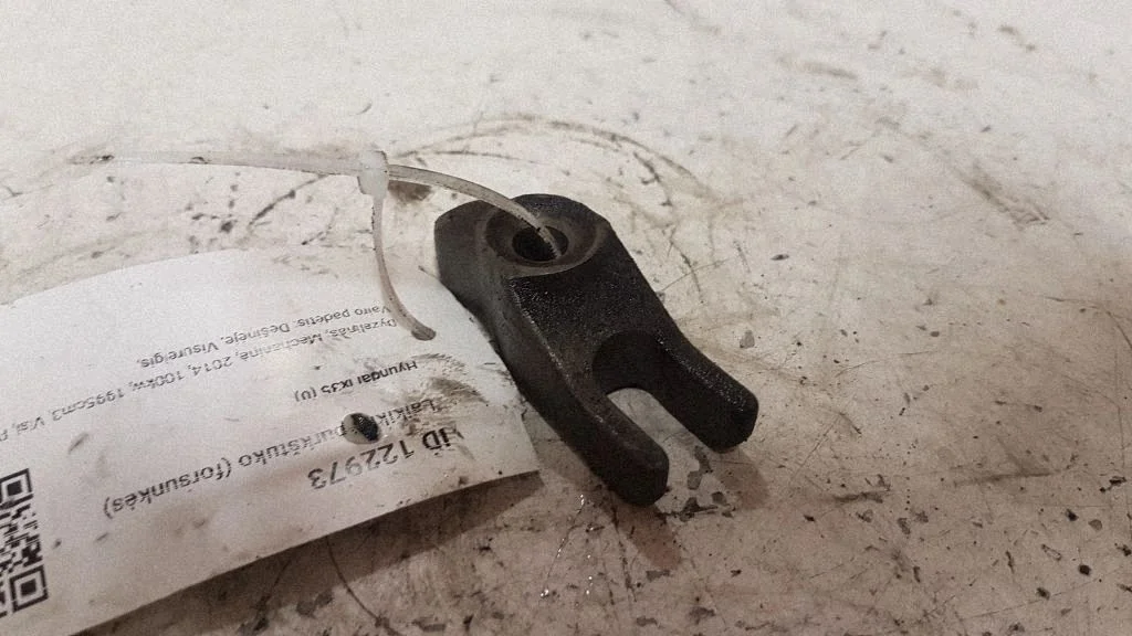Support injecteur Hyundai ix35 2014 EQW89876