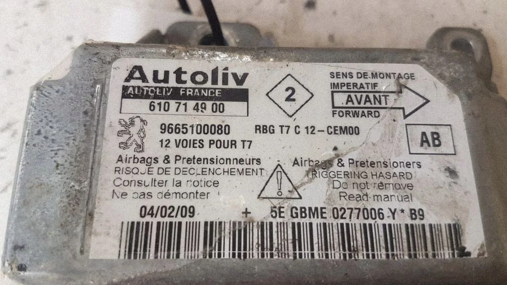 Airbag Steuergerät Peugeot 308 9665100080 image 8
