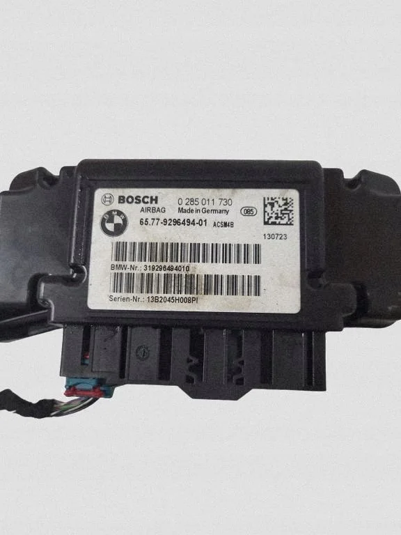 BMW 1 F20 F21 Airbag Steuergerät 0285011730 image 3