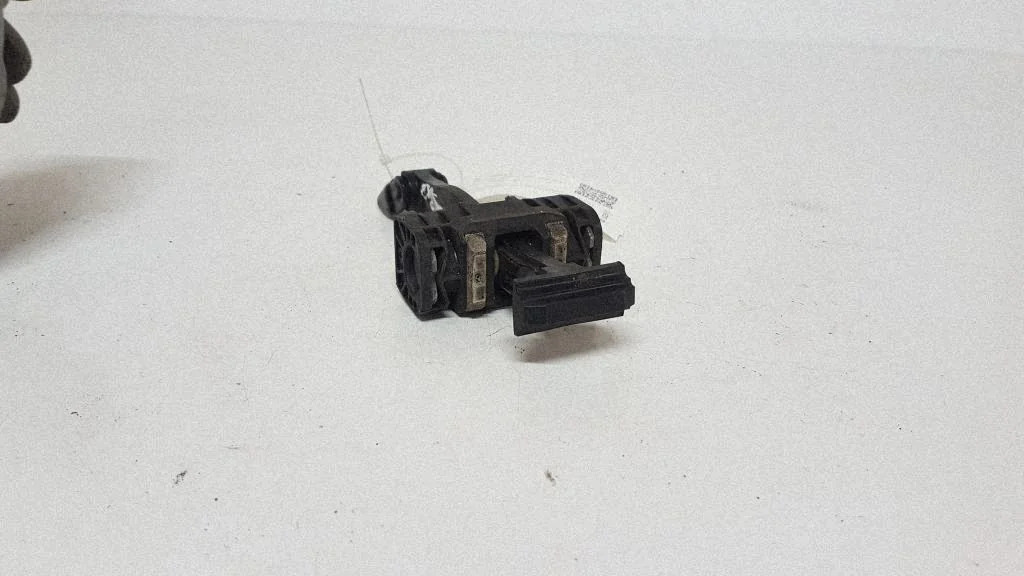 BMW 3 F30 F31 Türbegrenzer hinten 7311340