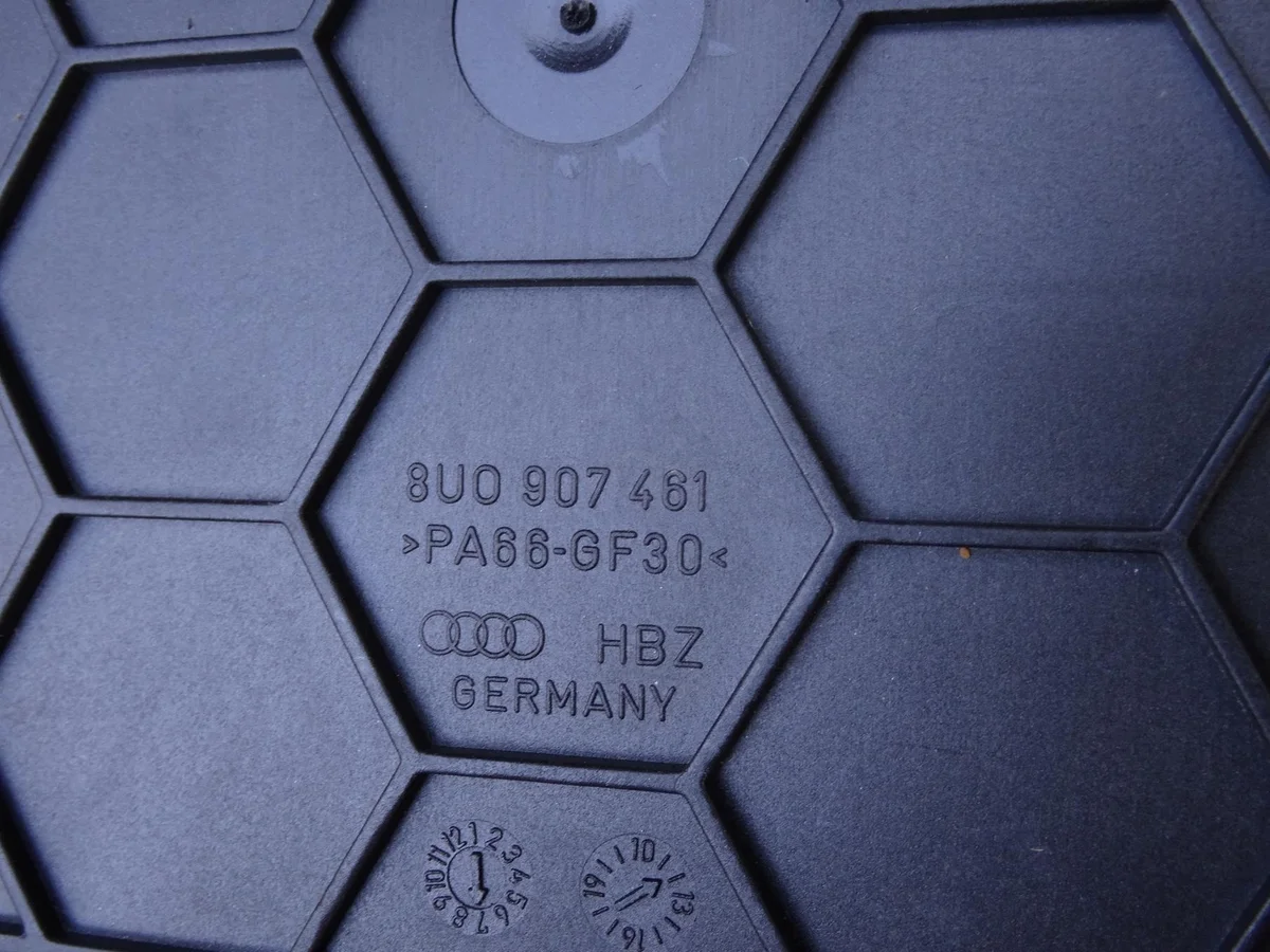 Audi Q3 8U 11-18 Modulehouder 8U0907461 image 3