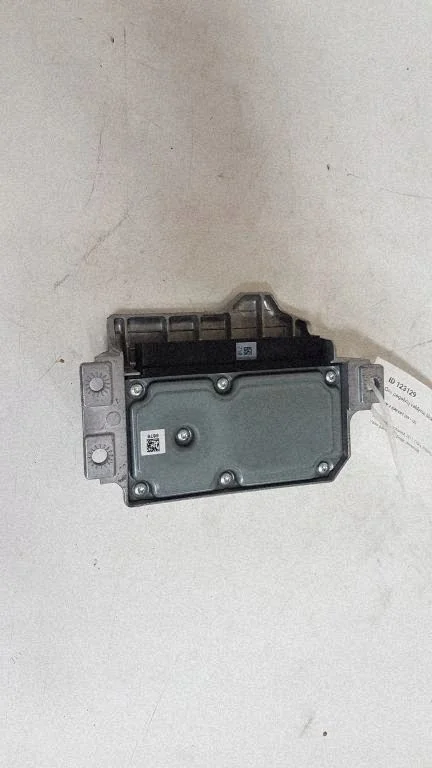 2011 BMW 3 E90 E91 Airbag Control Module 918443202 image 3