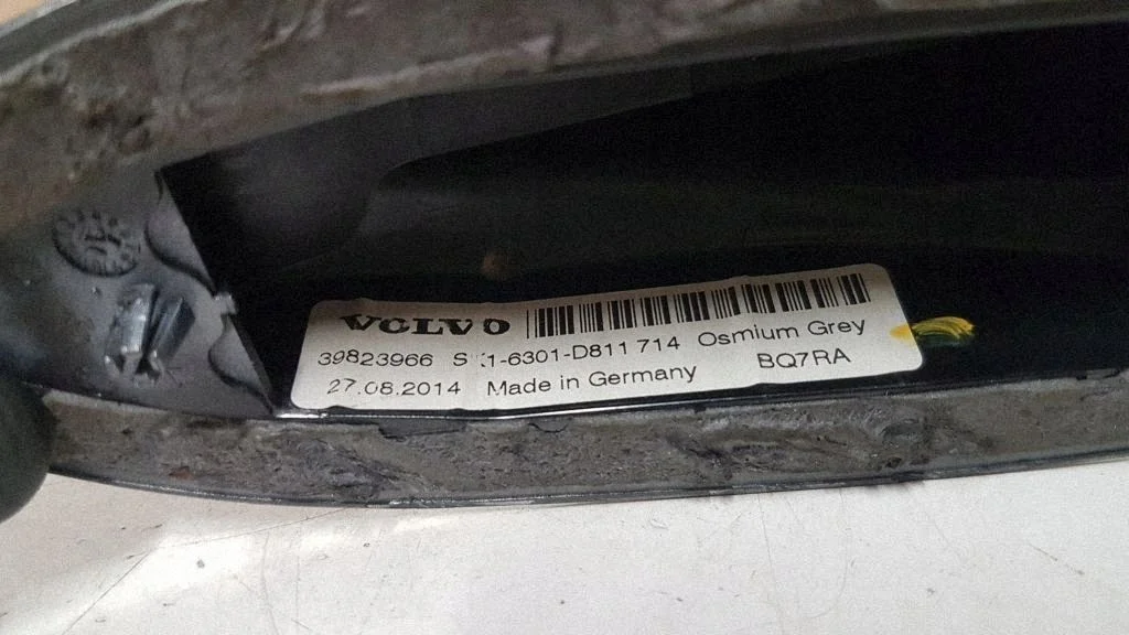 Volvo V40 2014 Antena GPS Tiburón Usado 39823966 image 4