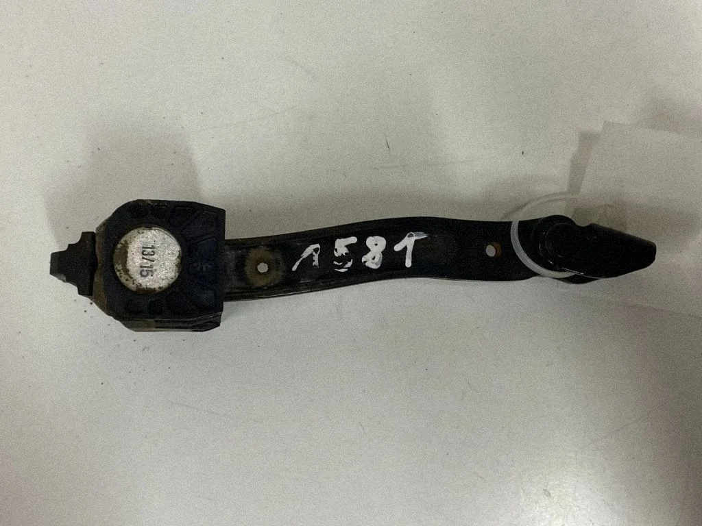 BMW 3 F30 F31 Türbegrenzer hinten 7311340