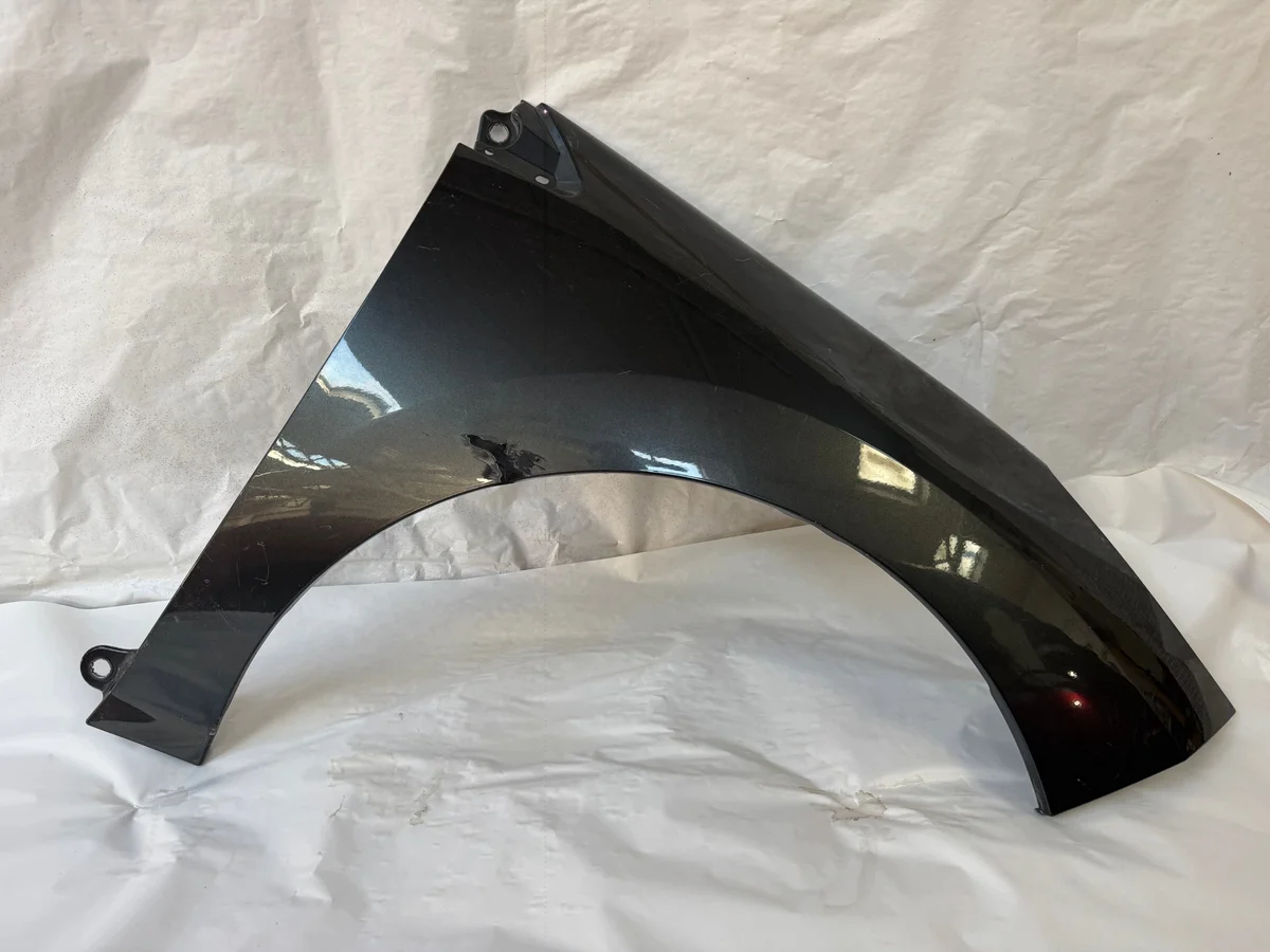 Peugeot 308 2007- Guardabarros Delantero Derecho