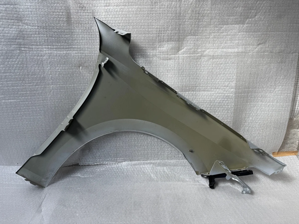 OPEL ASTRA 6 VI L Kotflügel vorne links gebraucht image 4