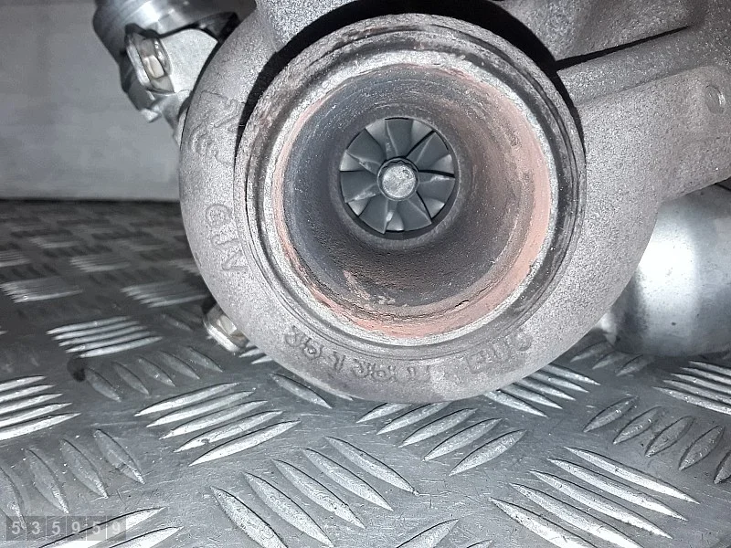 2015 Nissan Pulsar Turbos, 1.5 dci, OEM h821369359 image 9