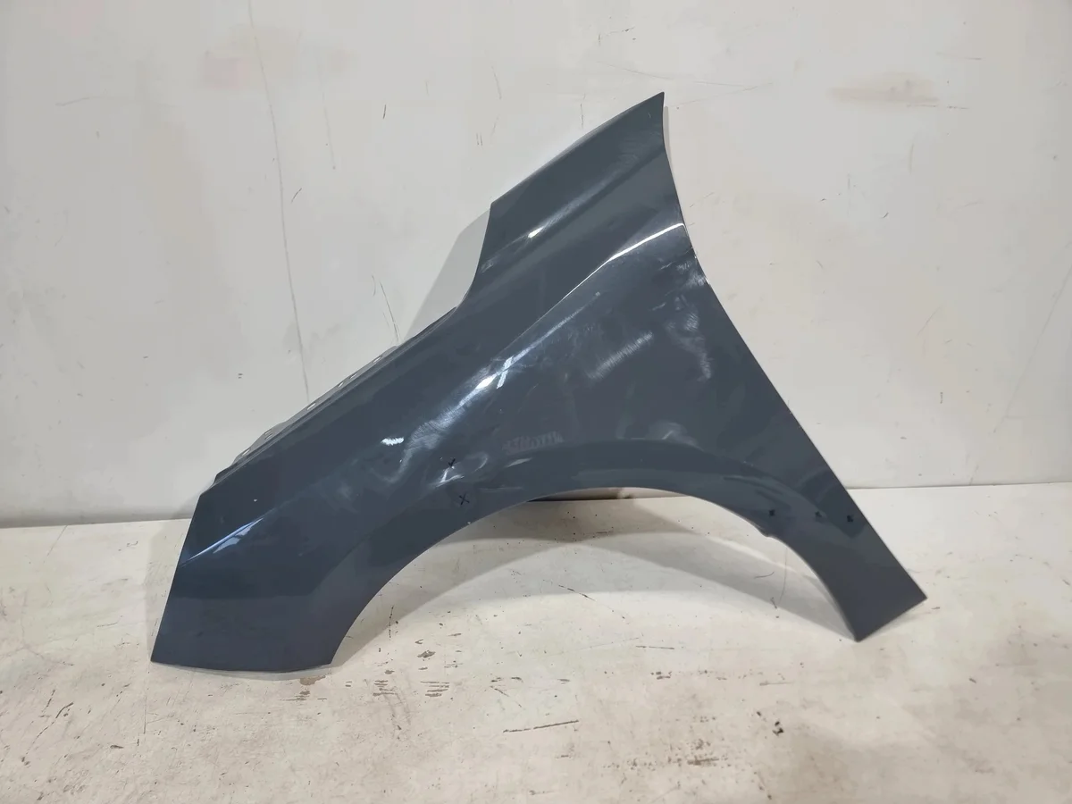 Kotflügel vorne links Opel Corsa F fhubw2