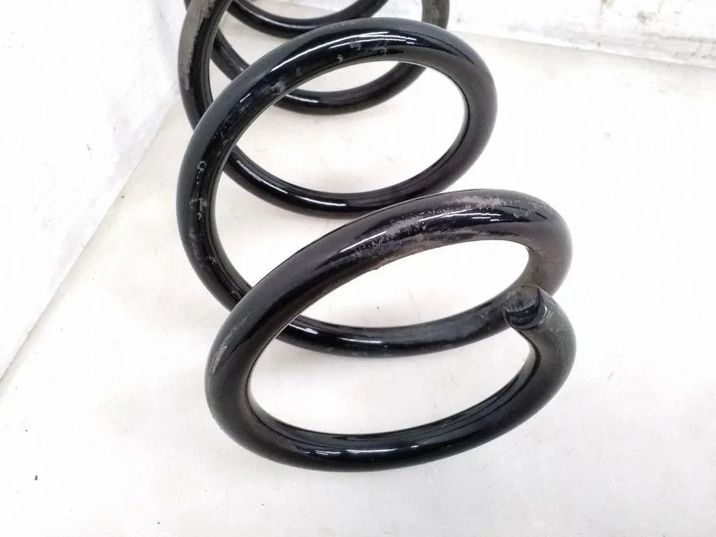 Federbein hinten links Ford Focus III Turnier image 3