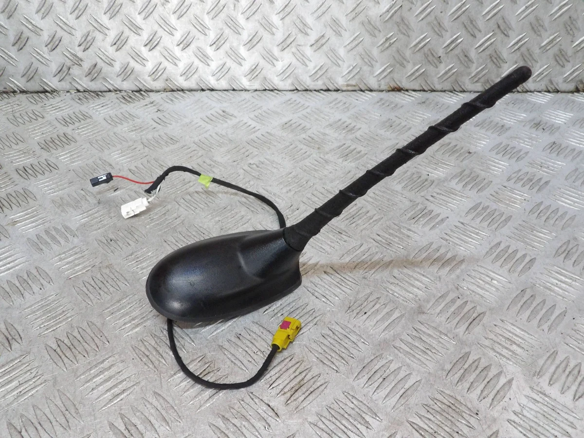 Antenne Jeep Grand Cherokee WK2 P05064861AD
