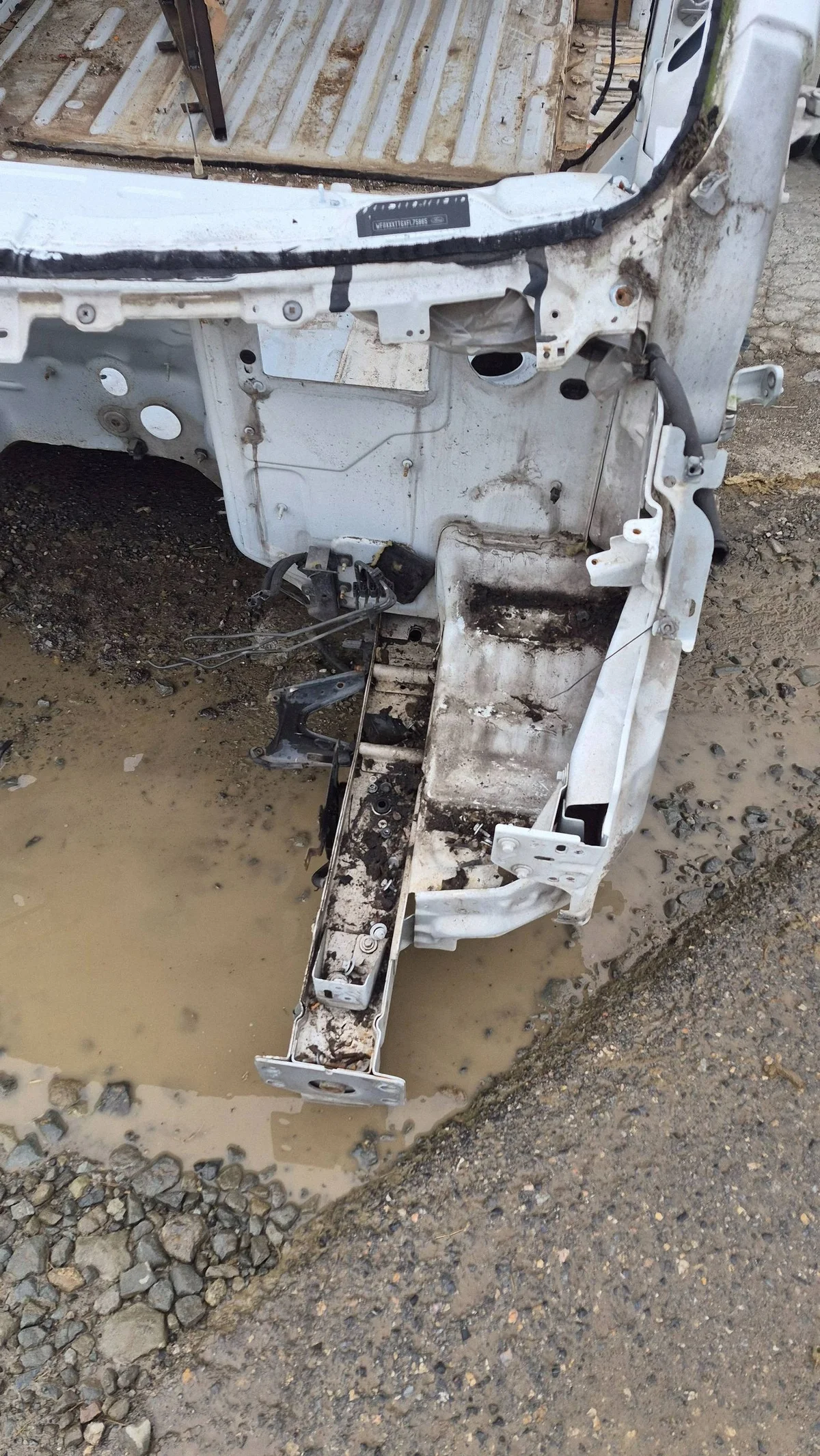 Ford Transit MK8 Front Quarter Panel Frame XRA9148 image 4