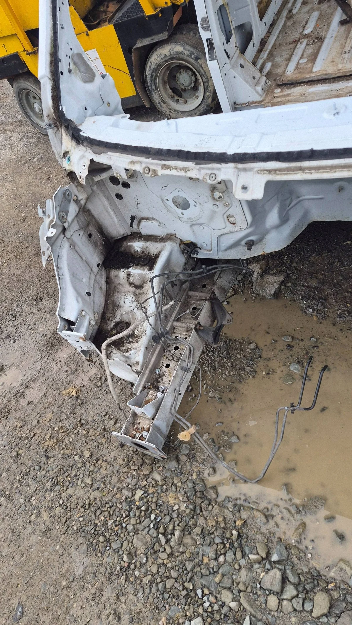 Ford Transit MK8 Front Quarter Panel Frame XRA9148 image 5