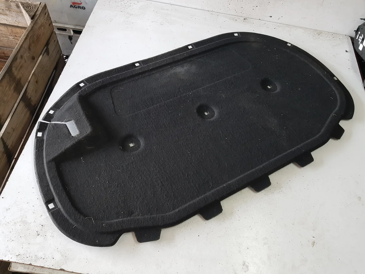 VW Passat B8 14-18 Dämmung Motorhaube