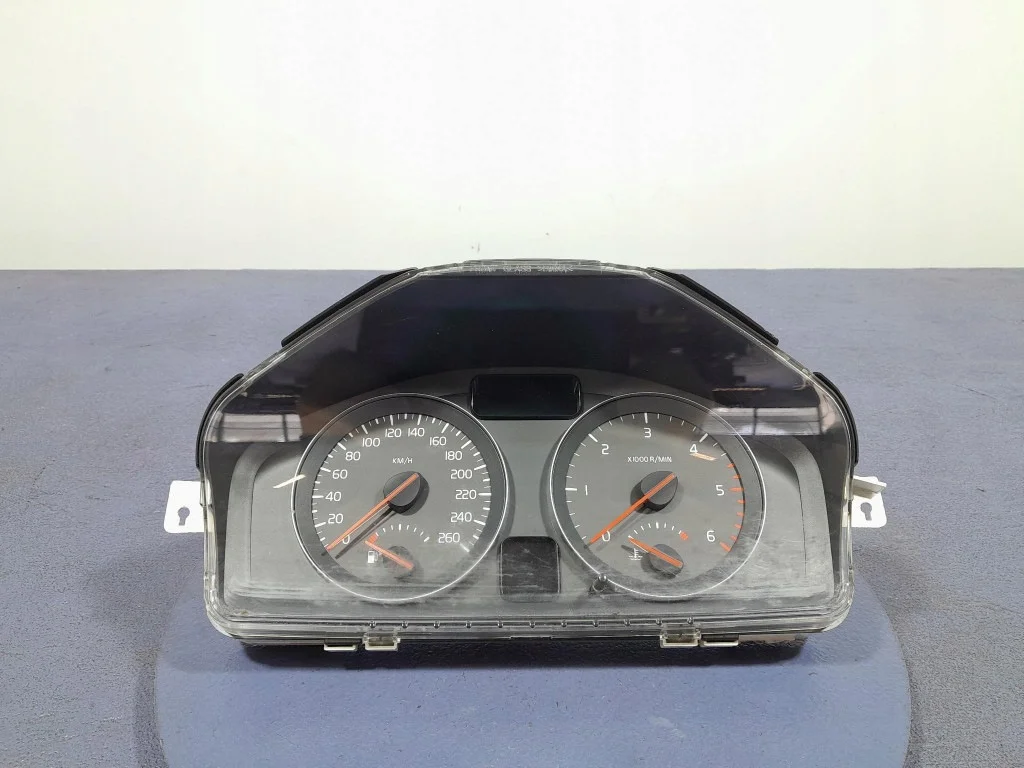 Volvo V50 S40 II mittaristo 2.0 D 30765310