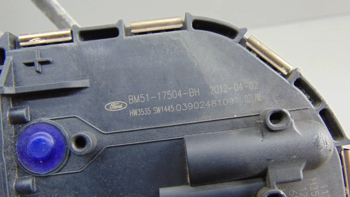 Wischerarm Mechanismus Rechts Vorne Ford Focus MK3 image 5