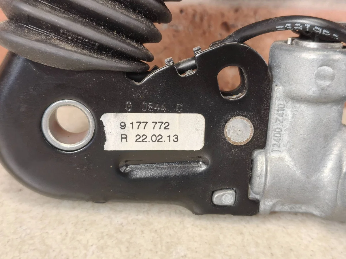 Spannrolle Gurt Rechts Vorne BMW 3 E93 image 3