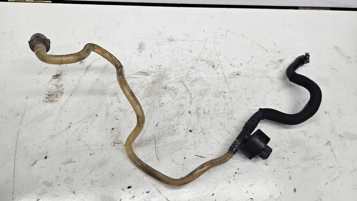 BMW 5 E60 E61 E70 7799972 Durite carburant image 3