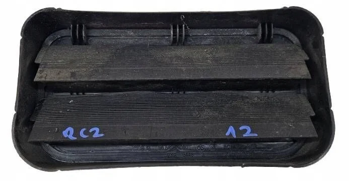 Peugeot RCZ Rejilla ventilación maletero 9658246080
