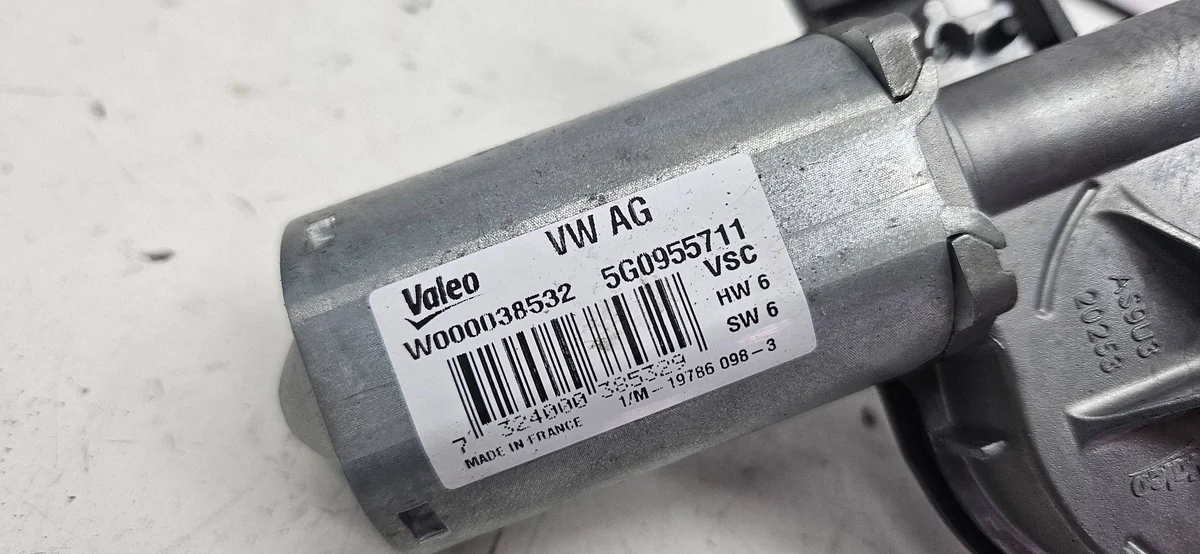 VW Golf VII 7 Heckwischer Motor 5G0955711 gebraucht image 3