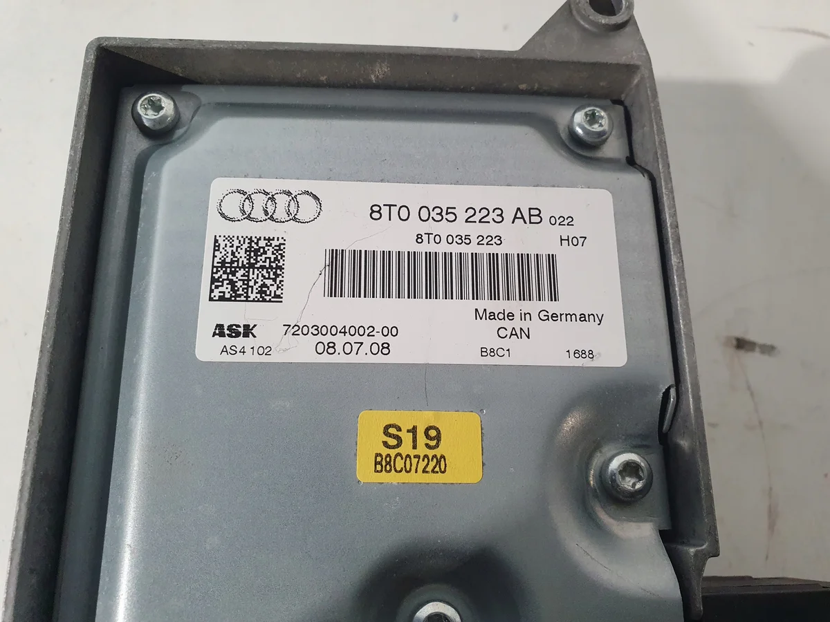 Audi A4 B8 8K0 07-12 Verstärker Audio image 5