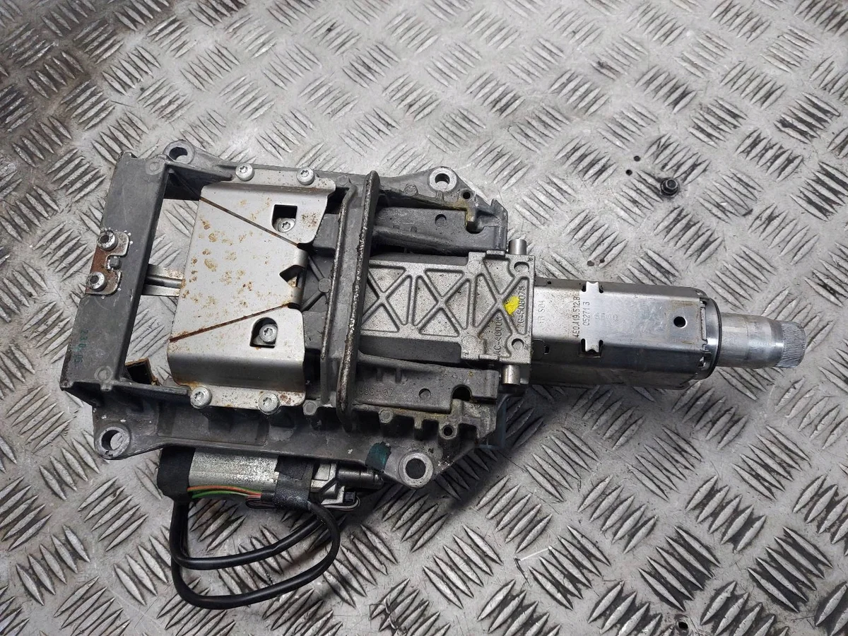 Audi A8 D3 Steering Column Used image 3
