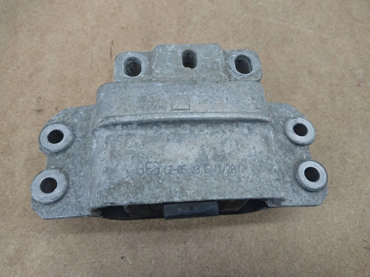 Audi VW SKODA Motorlager 1K0159555 image 6