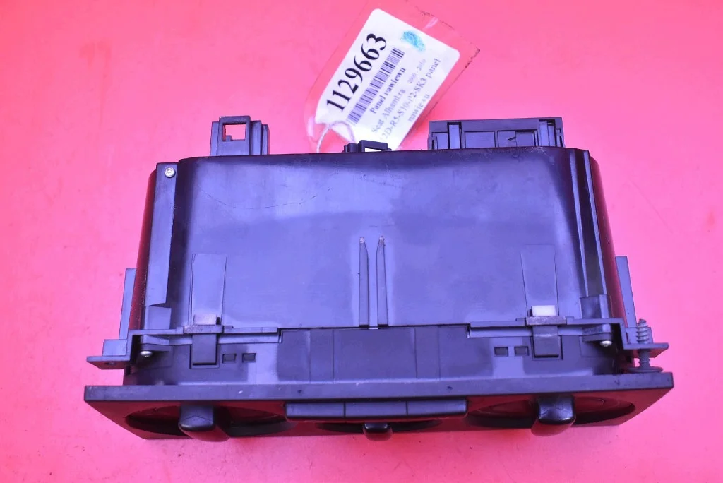 Panneau de commande climatisation Seat Alhambra image 6