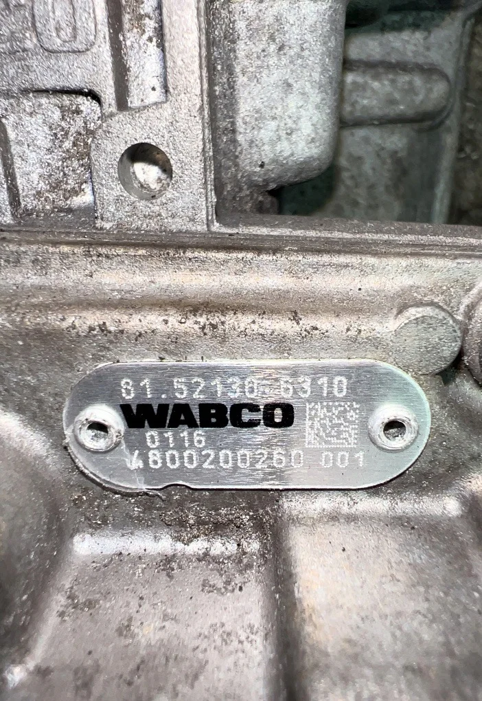 MAN Brake Valve 81521306310 Used image 8
