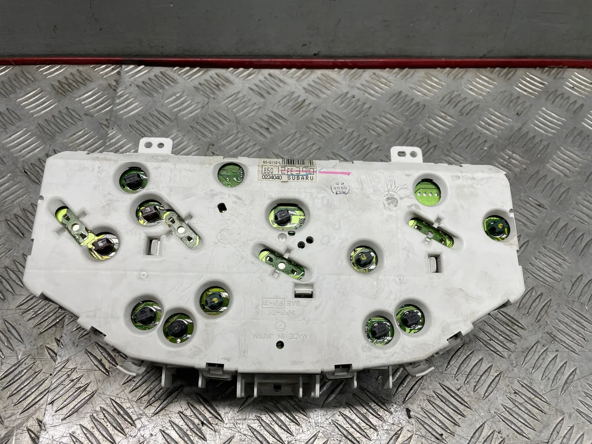 Tacho/Instrumentenanzeige Subaru Impreza II 2.0B image 6