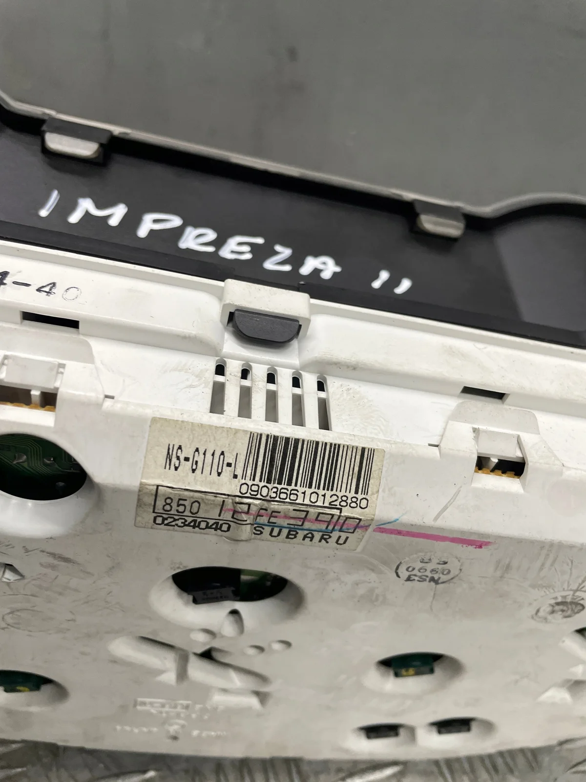 Tacho/Instrumentenanzeige Subaru Impreza II 2.0B image 7