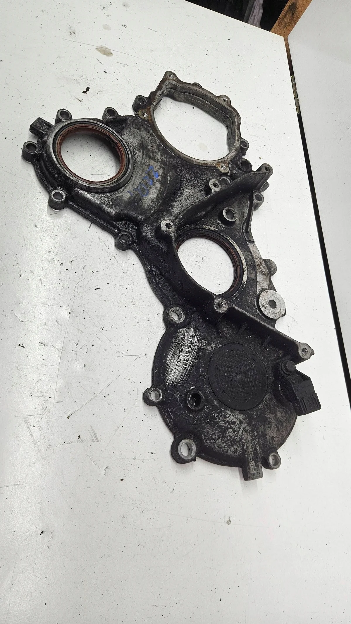 Renault Master 2.2 DCI Cache distribution 8200018638 image 4